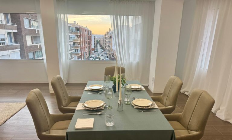 Modern Multi-Purpose Building in a Prime Location