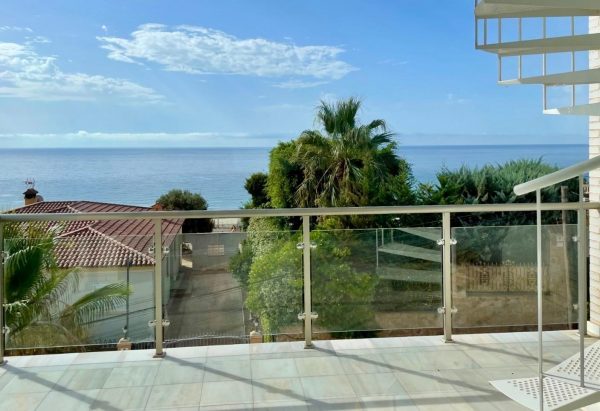 Private Residential Complex of 3 Villas with Panoramic Sea Views