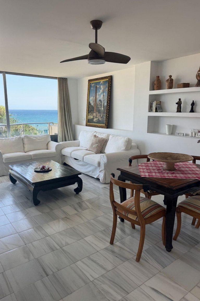 Private Residential Complex with Panoramic Sea Views